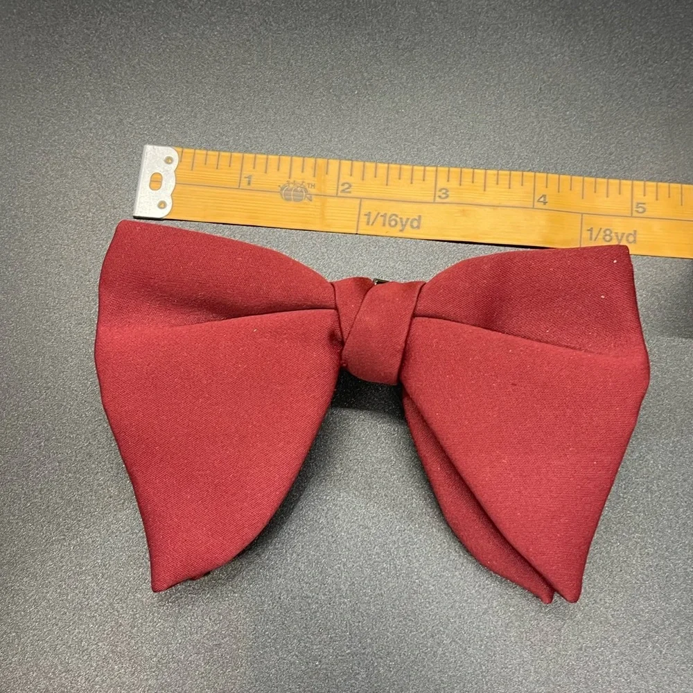 Burgundy Vintage Butterfly Bow Tie